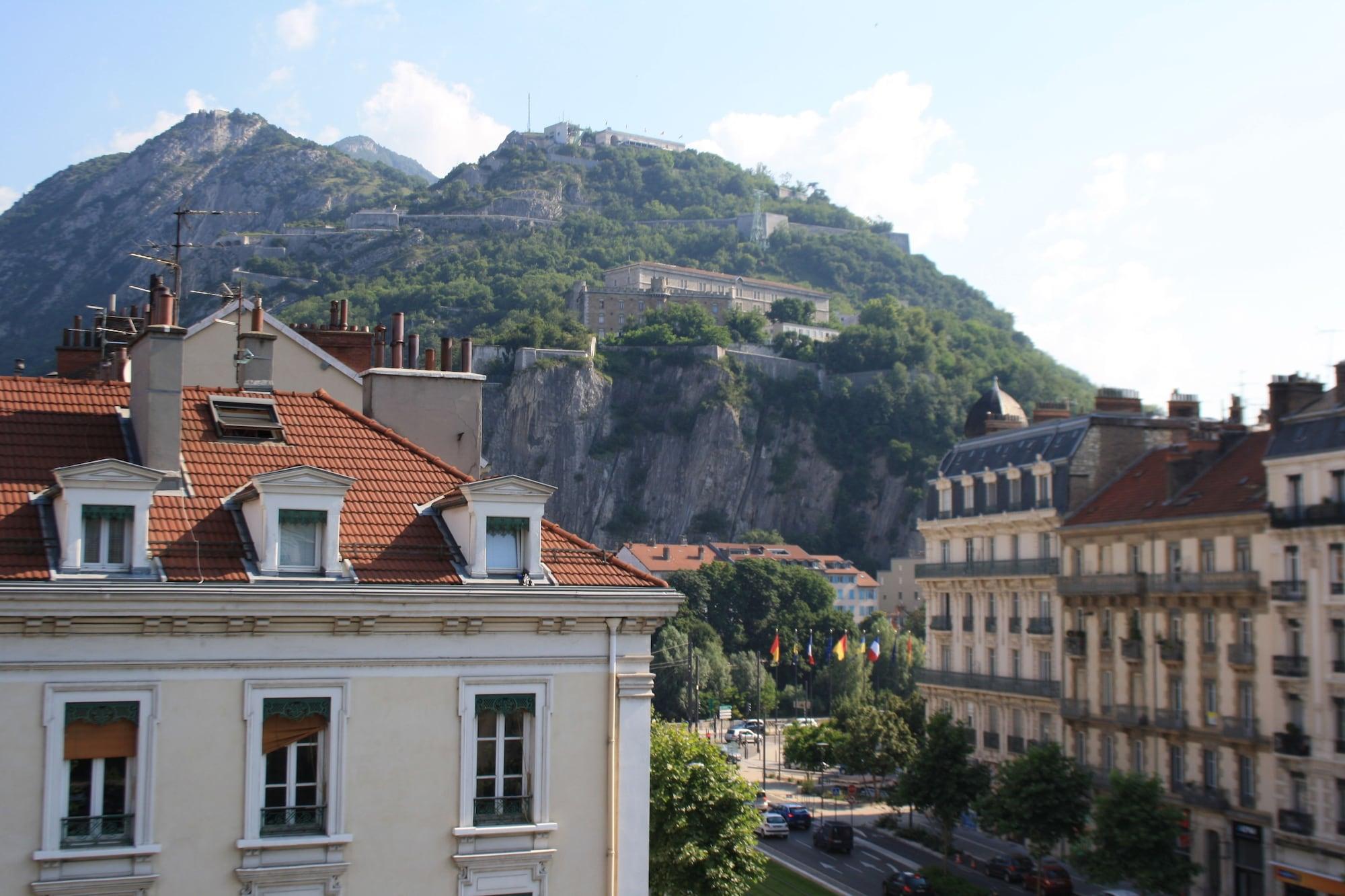 Ibis Styles Grenoble Centre Gare Hotel Kültér fotó