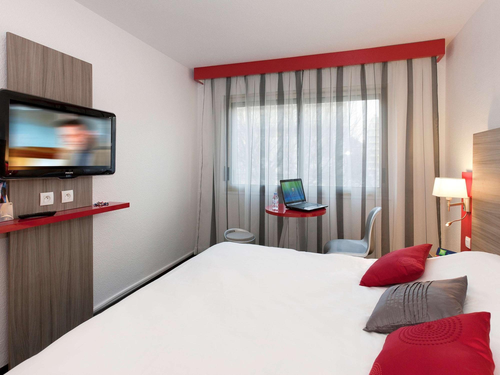 Ibis Styles Grenoble Centre Gare Hotel Kültér fotó