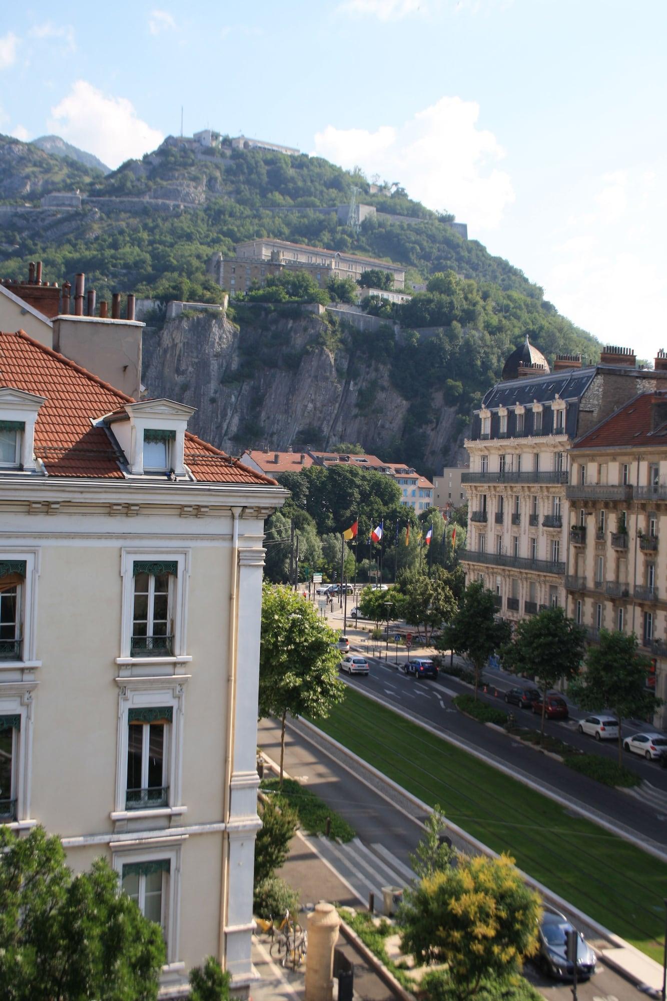 Ibis Styles Grenoble Centre Gare Hotel Kültér fotó
