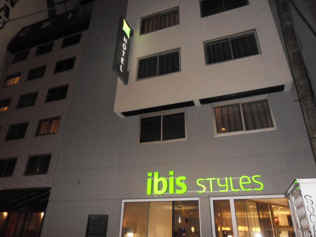 Ibis Styles Grenoble Centre Gare Hotel Kültér fotó